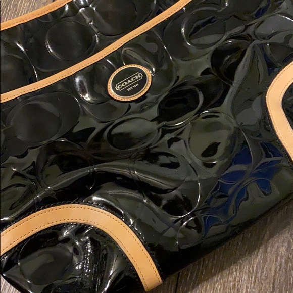 •NEW!•  Coach Patent Leather Bag - Picture 5 of 9